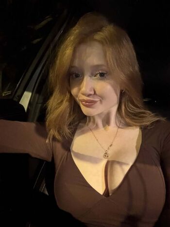 Makenna Kelly / Lifewithmak