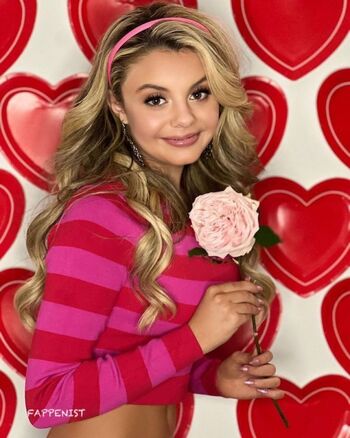 Mallory James Mahoney