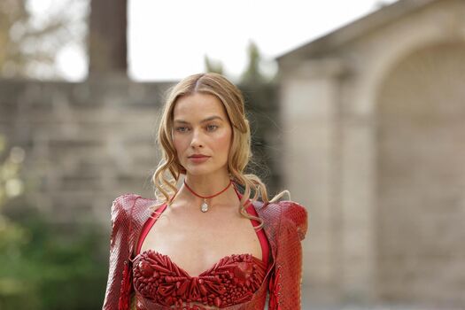 Margot Robbie
