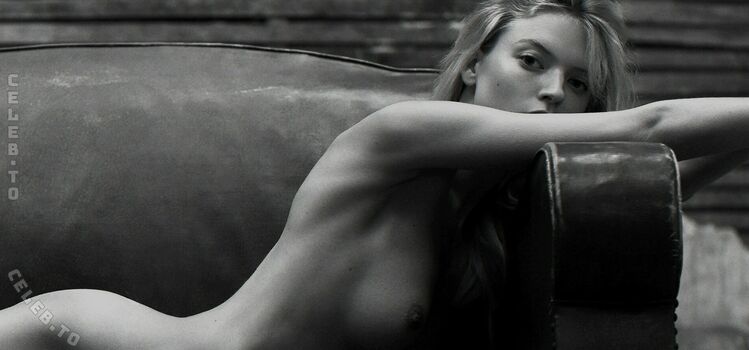Martha Hunt