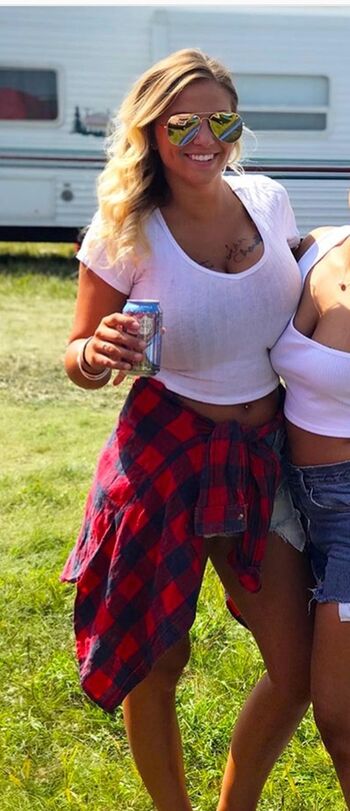 McKenna DeMoe