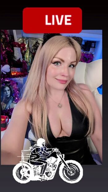 Meghan Yeah / meghan_yeah