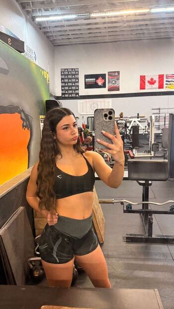 Mikayla Campinos