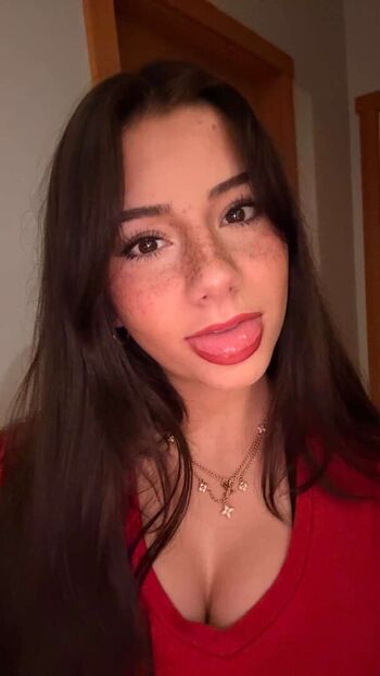 Mikayla Campinos