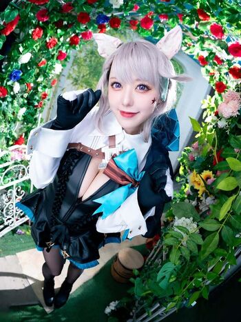 mina_pochico