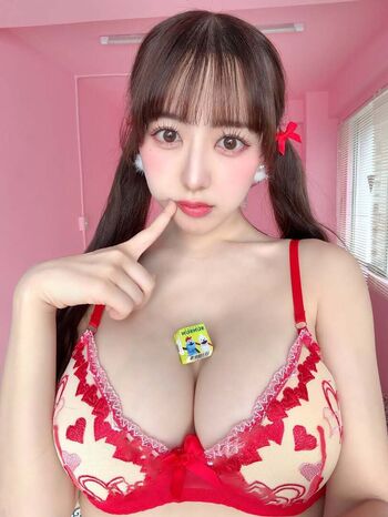 mina_pochico