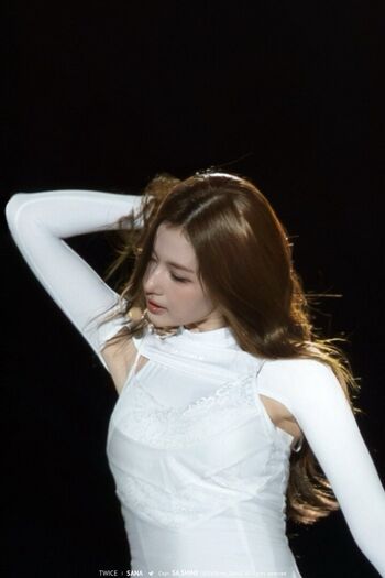 Minatozaki Sana