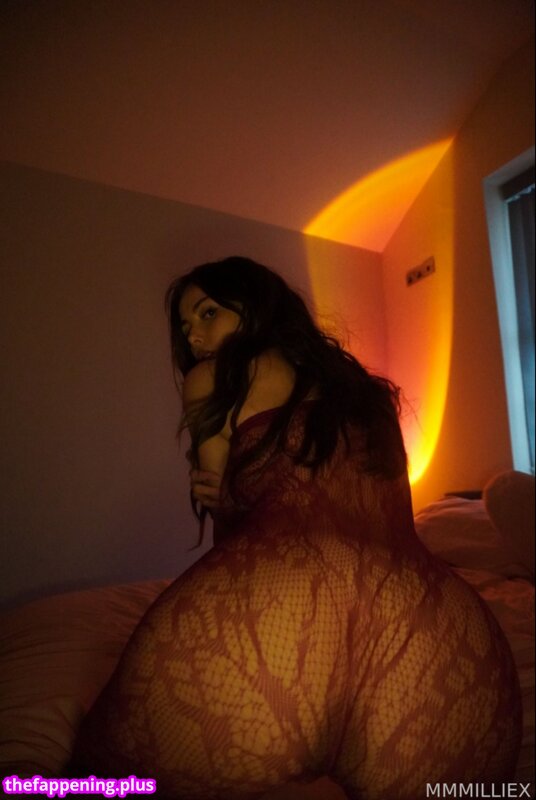 Goddessmilx / https: / mmmilliex / mmmilliexx Photo OnlyFans Nu #65