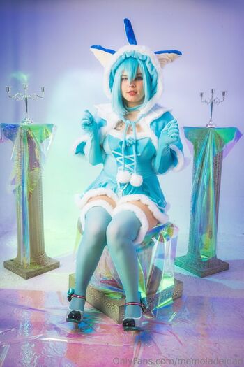 Momoiro Cosplay