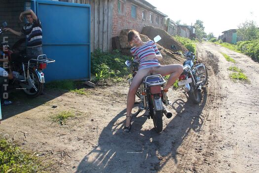 Nackt In Russland
