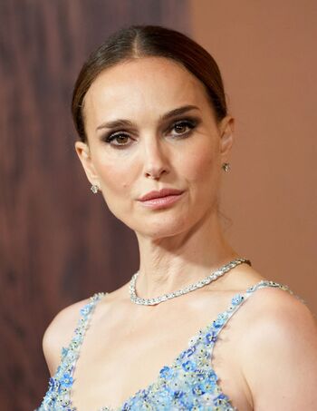 Natalie Portman - Simp Chat