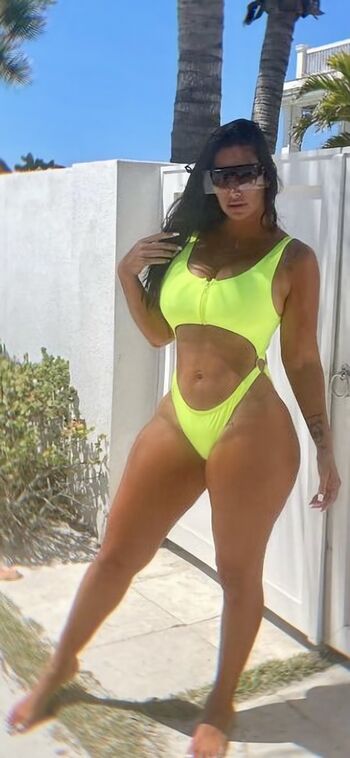Nicole Mcnair