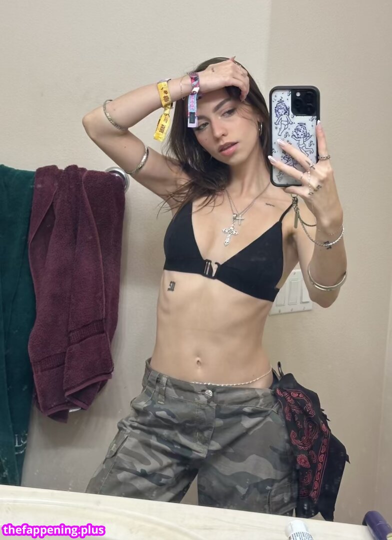 Katelyn Elizabeth / katelynelizabeth / nnayetakk नग्न OnlyFans फोटो #1406