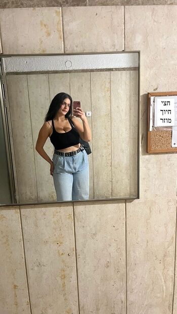 Noam L