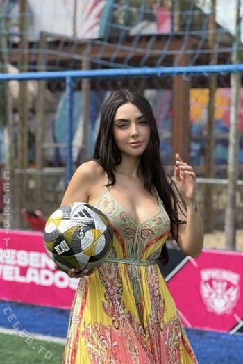 Nyvi Estephan