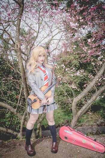 Oni Hitomi