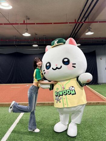Park Soo-young