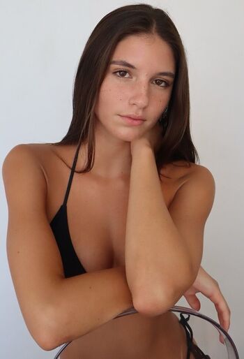 Rachelle Van Waardhuizen