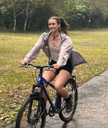 rhiannonhikes