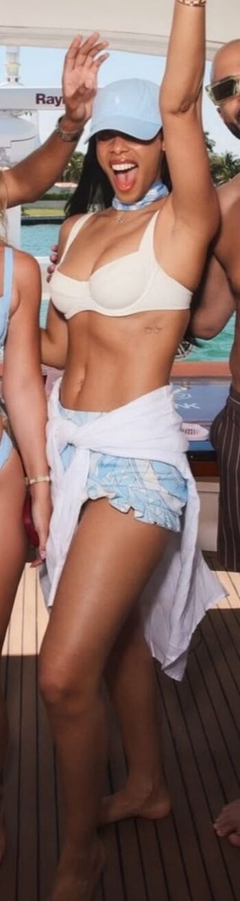 Rochelle Humes