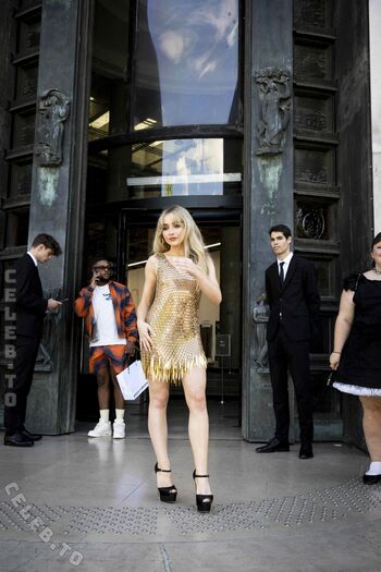 Sabrina Carpenter