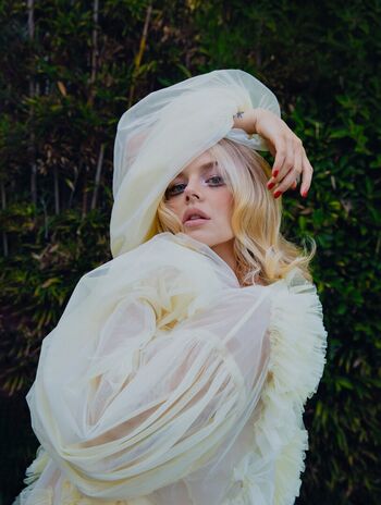 Samara Weaving