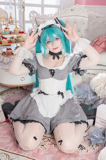 Saya Scarlet