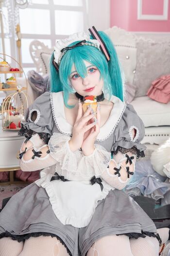 Saya Scarlet