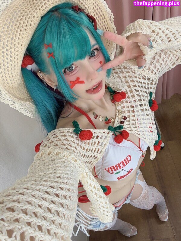 Saya Scarlet
