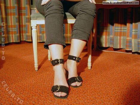 Scandinavian Feet