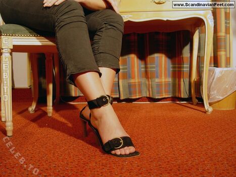 Scandinavian Feet