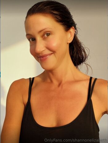 Shannon Elizabeth