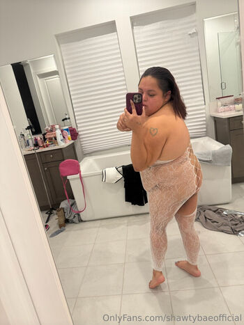 shawtybaeofficial_