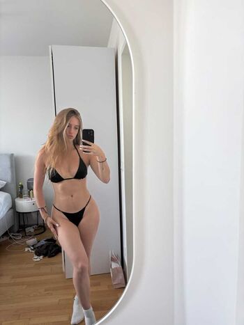 stellas_secret0