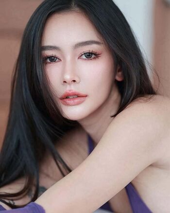 Thai Girls ????????
