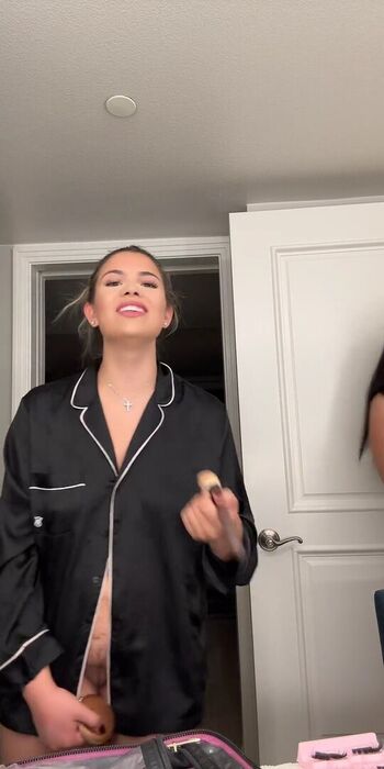 Tiktok Live Nipslips & Nudity