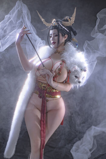 TiTi cosplay