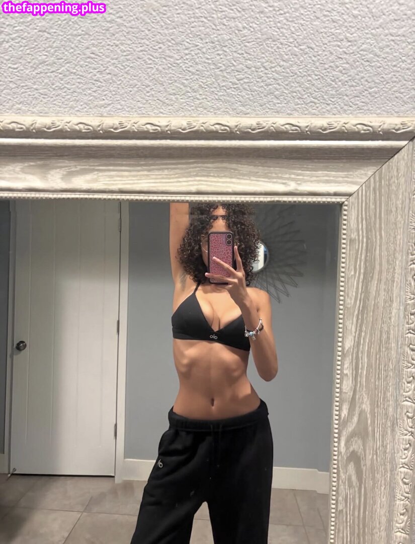 ttahlula Fotografie OnlyFans Dezbrăcată #32