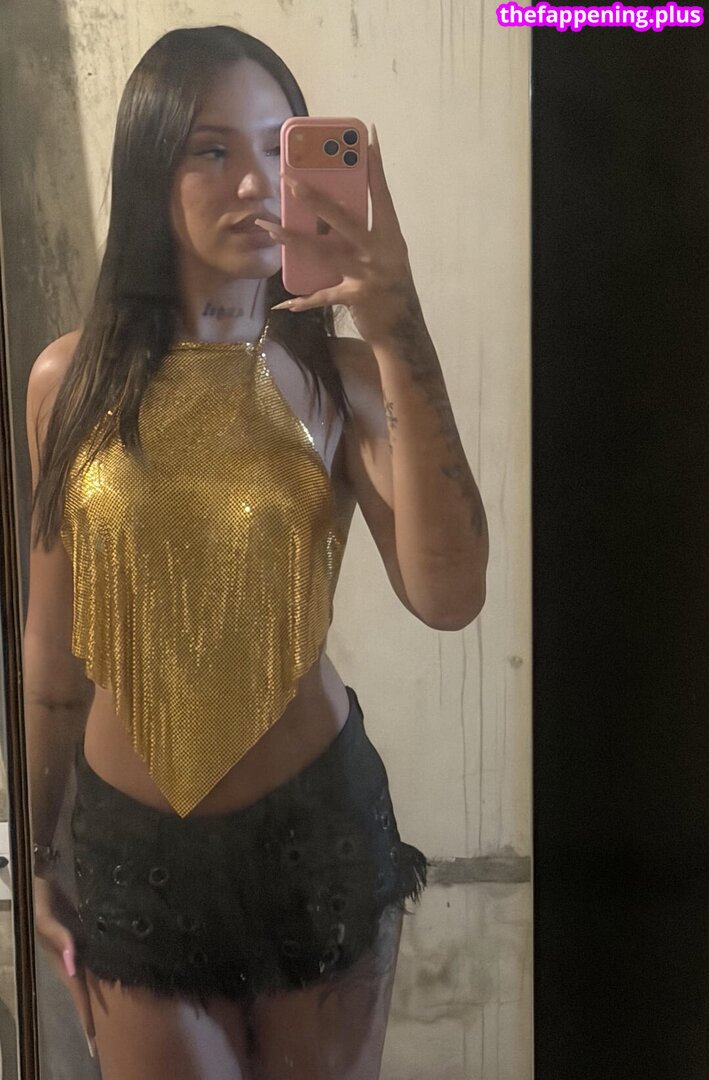 u Fotografie OnlyFans Dezbrăcată #2