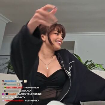 Valkyrae