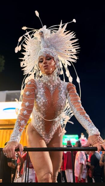 Viviane Araujo