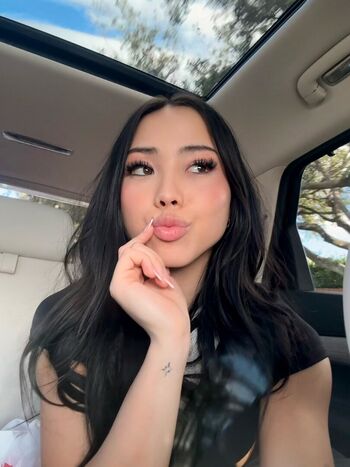 Vivienne Vo