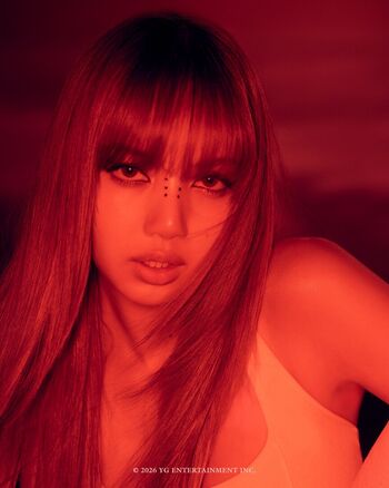 WomenK-pop
