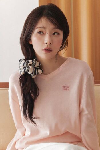 WomenK-pop