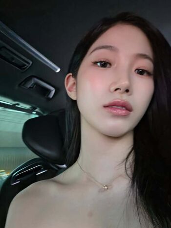 WomenK-pop