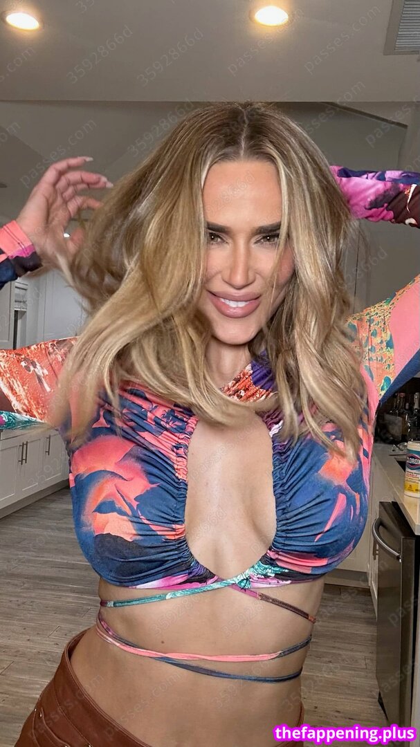 CJ Perry / WWE Lana / thecjperry Foto OnlyFans Nua #25