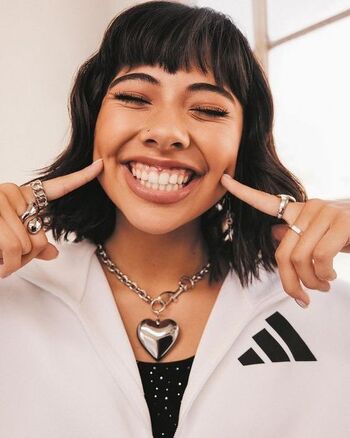 Xochitl Gomez