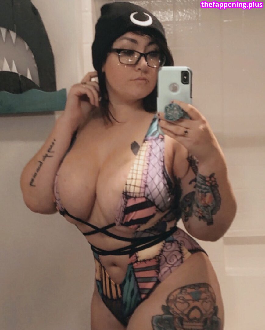 CheshireKatx / lilgothraven / u13085533 / xxcheshire_kat Nude OnlyFans Photo #107