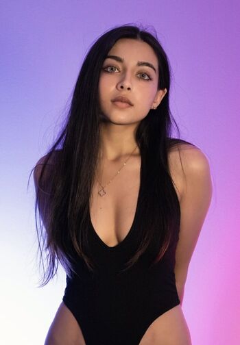 Zara Dar