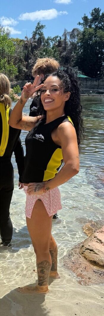 Zelina Vega